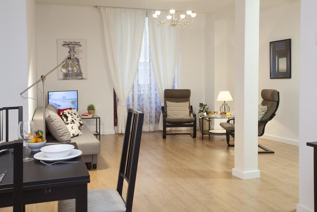 SingularStays Plaza Redonda Valencia Habitación foto