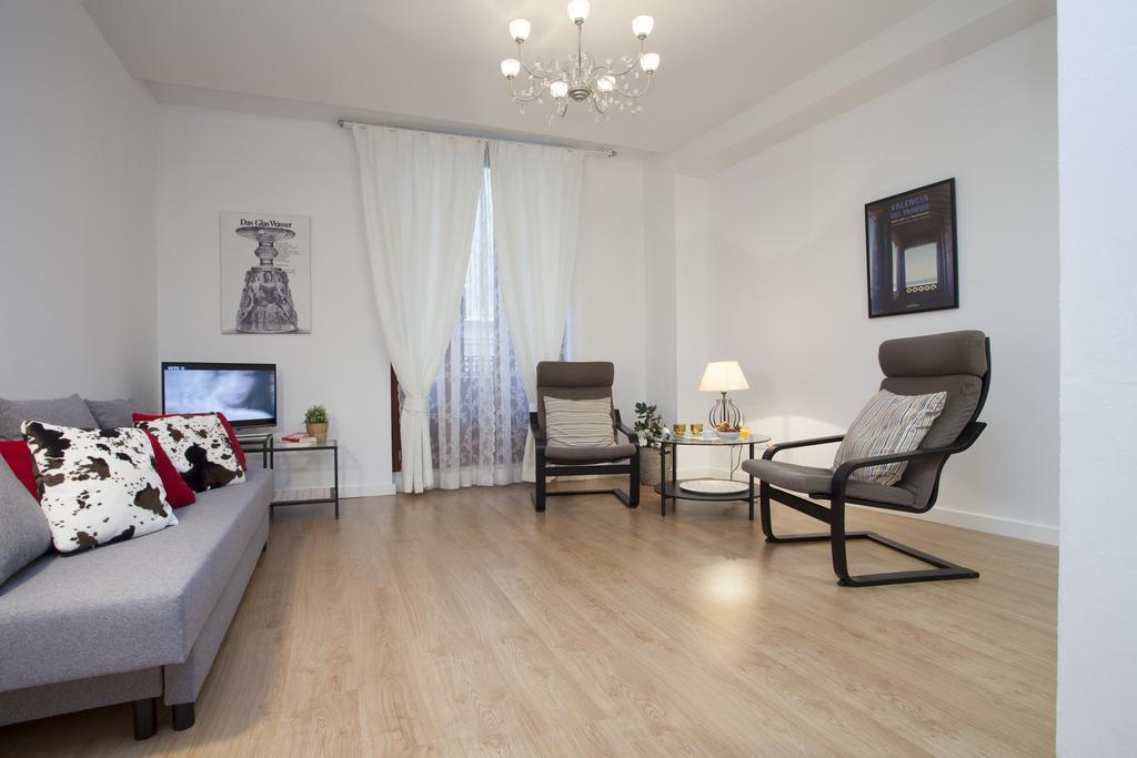 SingularStays Plaza Redonda Valencia Habitación foto